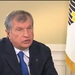 Сечин заявил об отсутствии на АЗС "Роснефти" ограничений по заправке