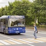 Школьный автобус попал в аварию на западе Москвы