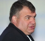 Сердюков вызван в суд 12 января для дачи показаний