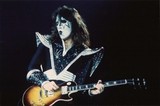 Бывший музыкант группы Kiss довел себя до больницы