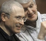 ФССП надеется взыскать 17 млрд руб. с Ходорковского и Лебедева