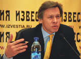 Пушков прокомментировал желание Киева ввести визовый режим с РФ