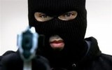 Семеро вооруженных грабителей совершили налет на офисное здание в центре Москвы