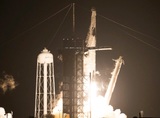 SpaceX во второй раз запустила к МКС Crew Dragon с астронавтами