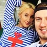 Кудрявцева и Макаров устроили "гавайскую вечеринку" в год со дня рождения дочки Маши