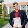 Учитель физики Гимназии Примакова стал лауреатом президентской премии