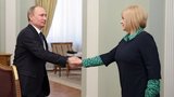 Путин поддержал изменения в законе об иностранных агентах
