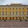 Силовики проводят оперативные мероприятия в Михайловском театре
