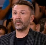 Зрители требуют уволить Сергея Шнурова с Первого канала