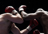 Соперником британца Амира Хана станет американский боксер Луис Коллазо