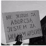 Сотни польских женщин выступили против ужесточения закона об абортах