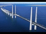 Строители начали возведение моста через Керченский пролив на морских участках