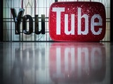 Роскомнадзор потребовал от YouTube удалить контент нежелательных организаций