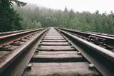 Пассажирский поезд насмерть сбил девочку  на станции Подлипки МЖД