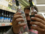 В Красноярске задержан подозреваемый в организации поставок суррогатного алкоголя