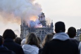 Министр культуры Франции о пожаре в Нотр-Дам: "Ситуация всё ещё сложная"