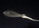 "Ядерный инопланетный НЛО из Северной Кореи": очевидцы о полёте ракеты SpaceX