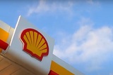 Shell откажется от российской нефти и закроет свои заправки в стране