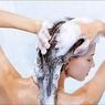 Ученые не рекомендуют мыть голову слишком часто