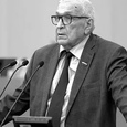 Baza: долго болевший и умерший вчера депутат Тарасенко в день своей кончины проголосовал 11 раз