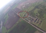 На видео попал момент смертельного столкновения двух парашютистов