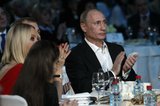 Орнелле Мути смягчили приговор из-за мошенничества ради ужина с Путиным