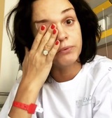 Певица Слава со слезами на глазах озвучила свой диагноз