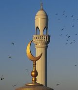 Мобильная мечеть приедет по заявке в любую точку Москвы