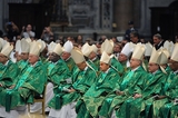 Лихие танцы священников в Риме - новая web-сенсация! (ВИДЕО)