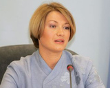 Порошенко поручил Ирине Геращенко "разрулить" военный конфликт