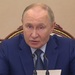 Путин провел перестановки в руководстве группировок российских войск