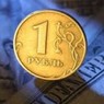 Официальный курс рубля подрос к доллару и евро