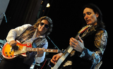 7-кратный лауреат «Грэмми» и басист Whitesnake выступят на «Мире Гитары»