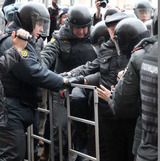 После ноябрьской зачистки Майдана в Киеве пропали три человека