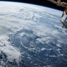 Камеры МКС сняли взлёт с Земли двух НЛО