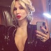 Светлана Лобода показала кровоточащие после концерта руки и ноги