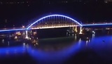Опубликовано видео Крымского моста с ночной подсветкой