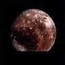 Плутон меняется в лице и интригует астрономов (ФОТО, ВИДЕО)