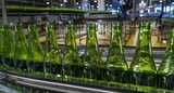 В России с января 2017 года планируется запретить алкоголь в пластиковых бутылках