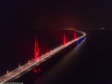 В Китае торжественно открыт самый длинный в мире морской мост