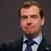 Медведев рассказал о процессе замены бумажных паспортов на электронные