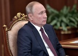 Путин исключил появление "какого-то слюнтяя" во главе России