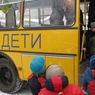 Под Нижневартовском легковушка протаранила автобус с детьми