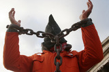 Суд запретил принудительное кормление заключенного в Гуантанамо