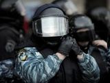 Спецназ наглухо оцепил киевский Майдан и никого не пропускает