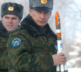 Путин распорядился создать в Крыму военную группировку