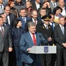 Порошенко настаивает на скорейшем изменении Конституции Украины