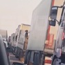 У Крымского моста скопилась рекордная пробка - в очереди стоят более 4 тысяч машин