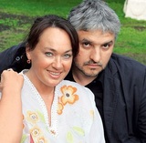 Телеведущая Лариса Гузеева показала бывшего мужа с дочерью Лелей