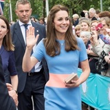 Герцогиня  Кембриджская появилась на публике в уцененном платье
